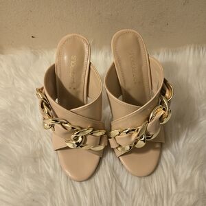 Shoedazzle Beige/Gold Clear Wedge Heels Slippers US Size 5.5/ EU 36